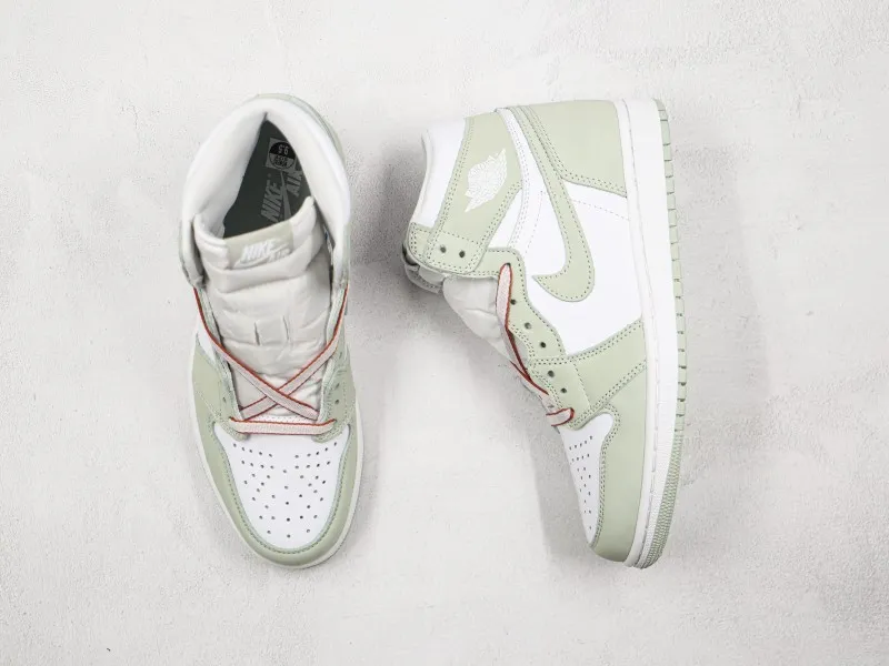 Nike Air Jordan 1 High “Seafoam” Modelo 231H